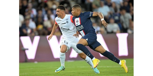 Paris topper klassementet, men Mbappe er ikke tilfreds hele vejen
